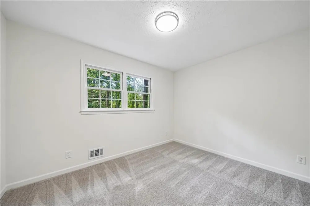 512 Wood Forest Court Marietta, GA 30066