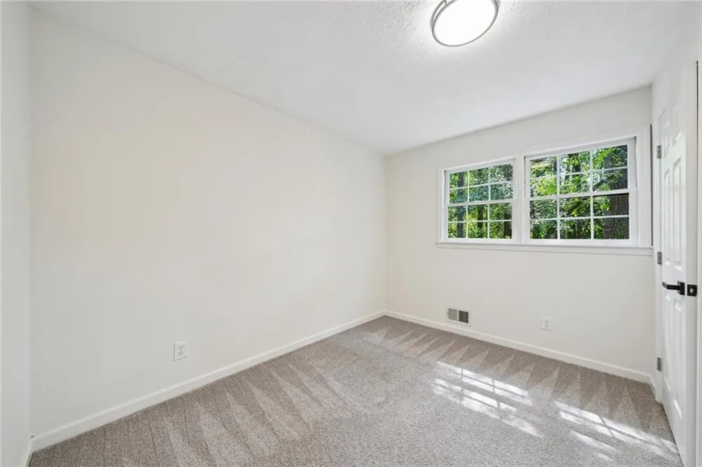 512 Wood Forest Court Marietta, GA 30066