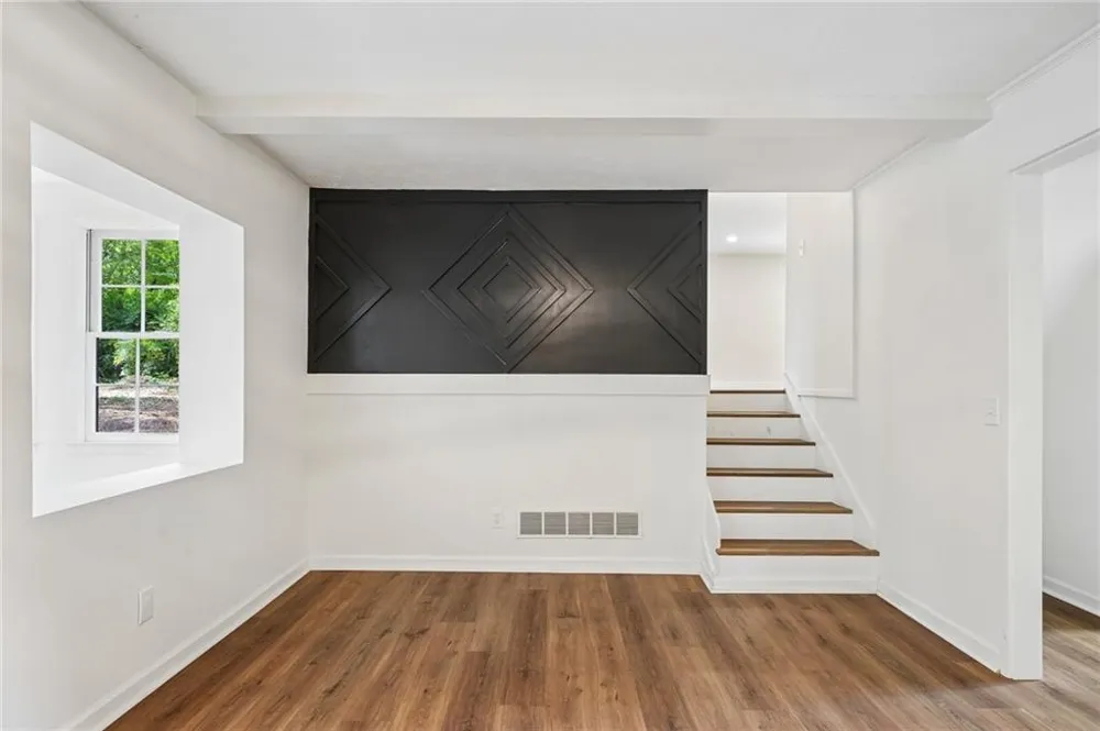 512 Wood Forest Court Marietta, GA 30066