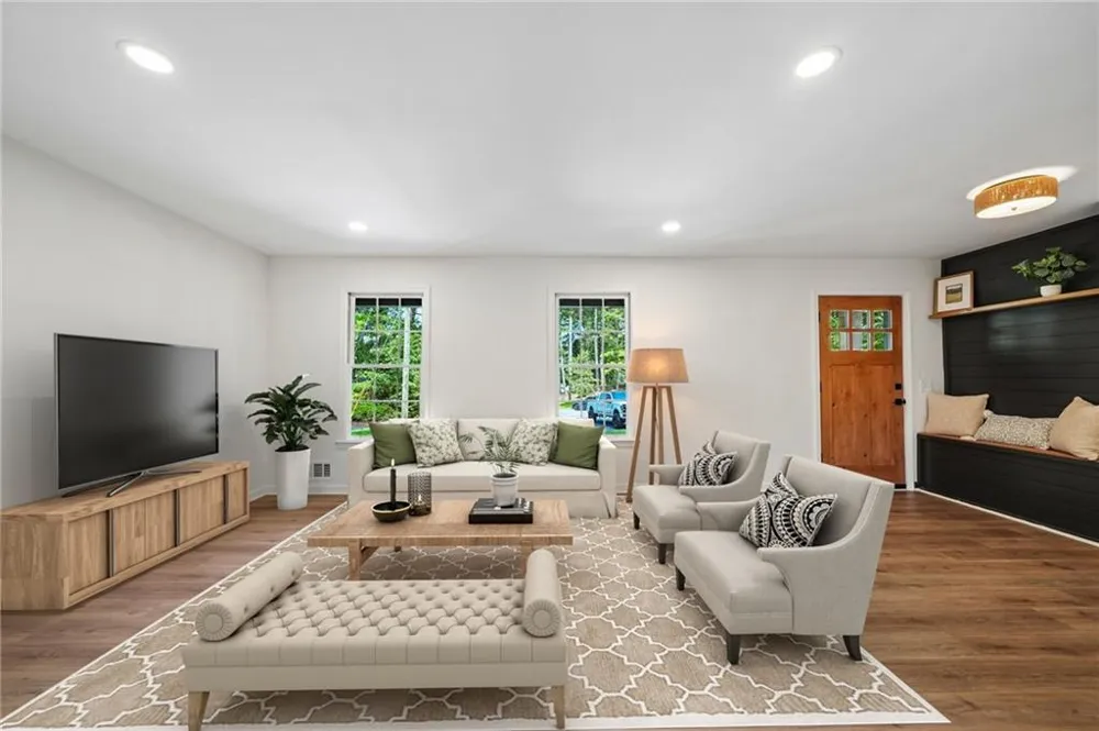 512 Wood Forest Court Marietta, GA 30066