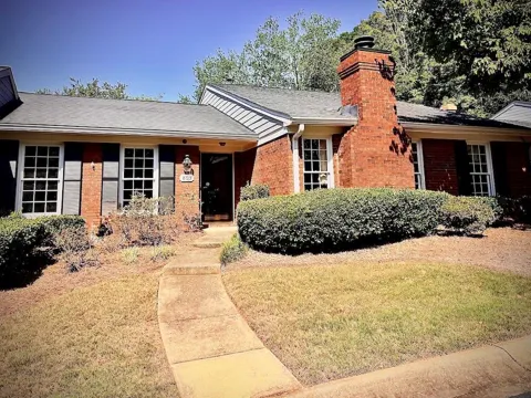 803 Dunwoody Chace