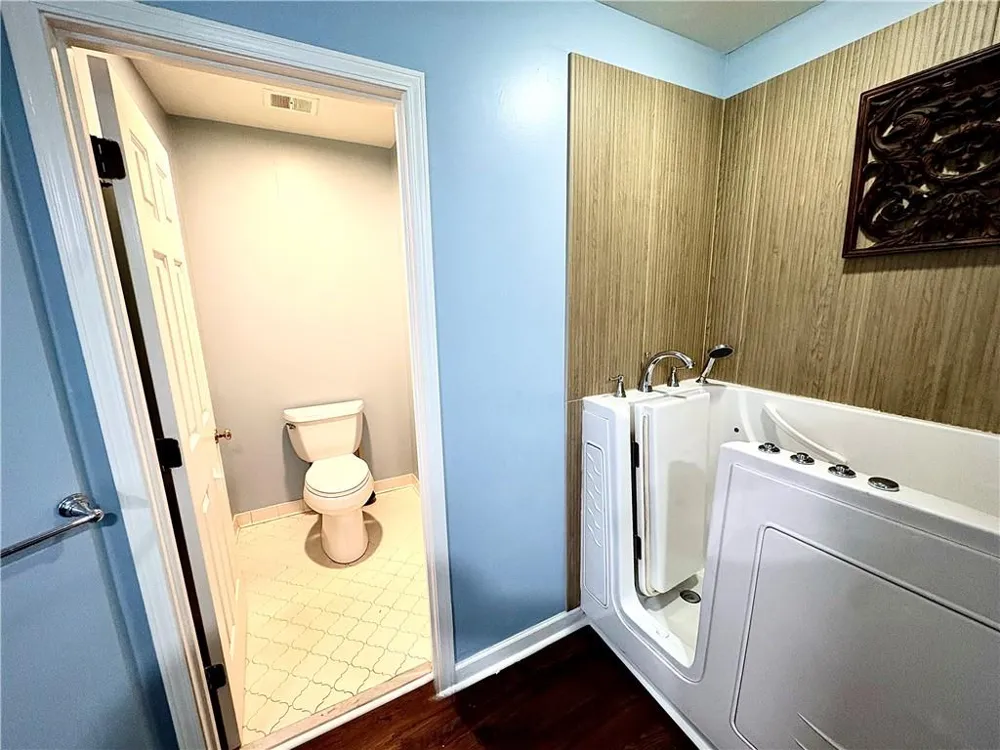 803 Dunwoody Chace Sandy Springs, GA 30328