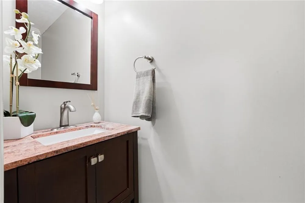 4643 Noah Overlook W Acworth, GA 30101