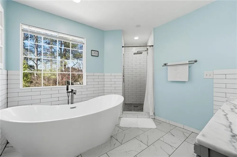 4643 Noah Overlook W Acworth, GA 30101