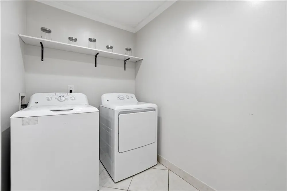 4643 Noah Overlook W Acworth, GA 30101