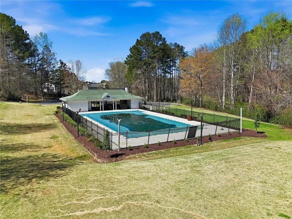 4643 Noah Overlook W Acworth, GA 30101
