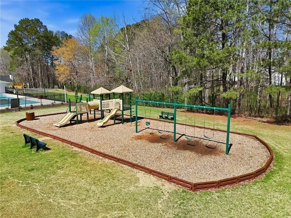 4643 Noah Overlook W Acworth, GA 30101