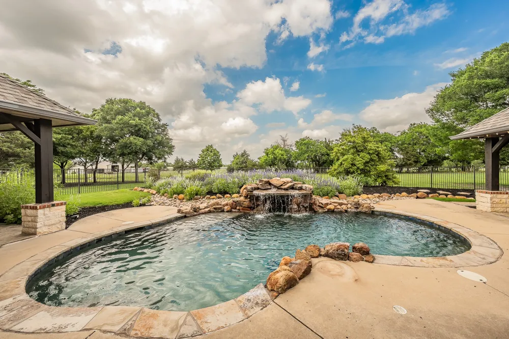 275 Savannah Hill Rockwall, TX 75032