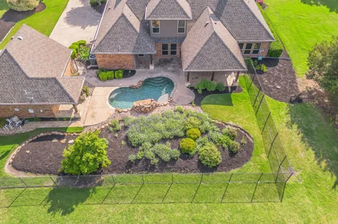 275 Savannah Hill