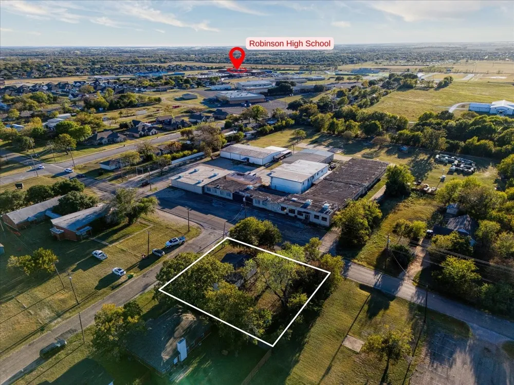 211 W Stegall Drive Robinson, TX 76706
