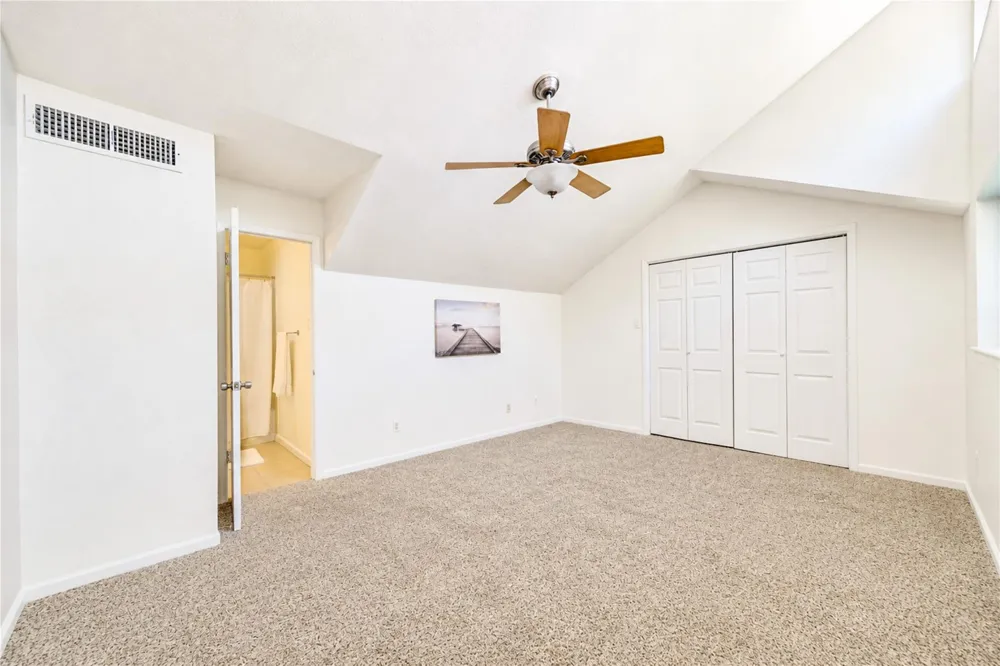 10811 Richmond Avenue #22 Houston, TX 77042