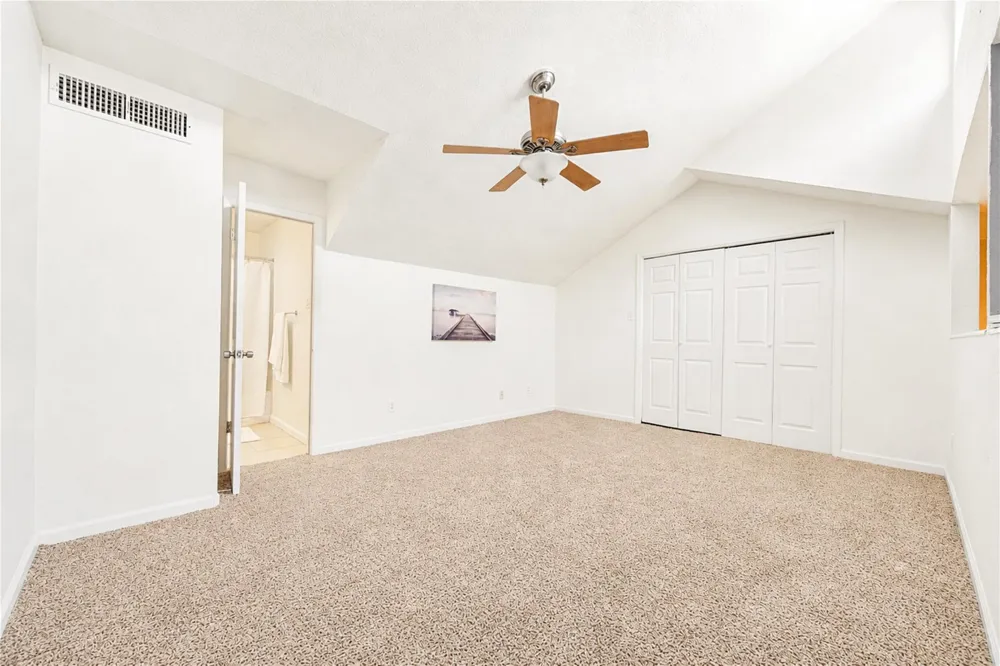 10811 Richmond Avenue #22 Houston, TX 77042
