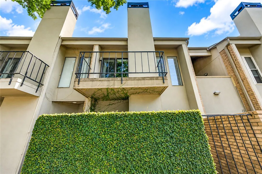 10811 Richmond Avenue #22 Houston, TX 77042