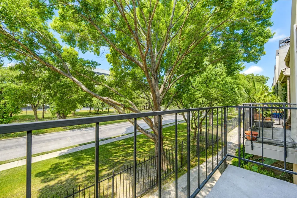 10811 Richmond Avenue #22 Houston, TX 77042