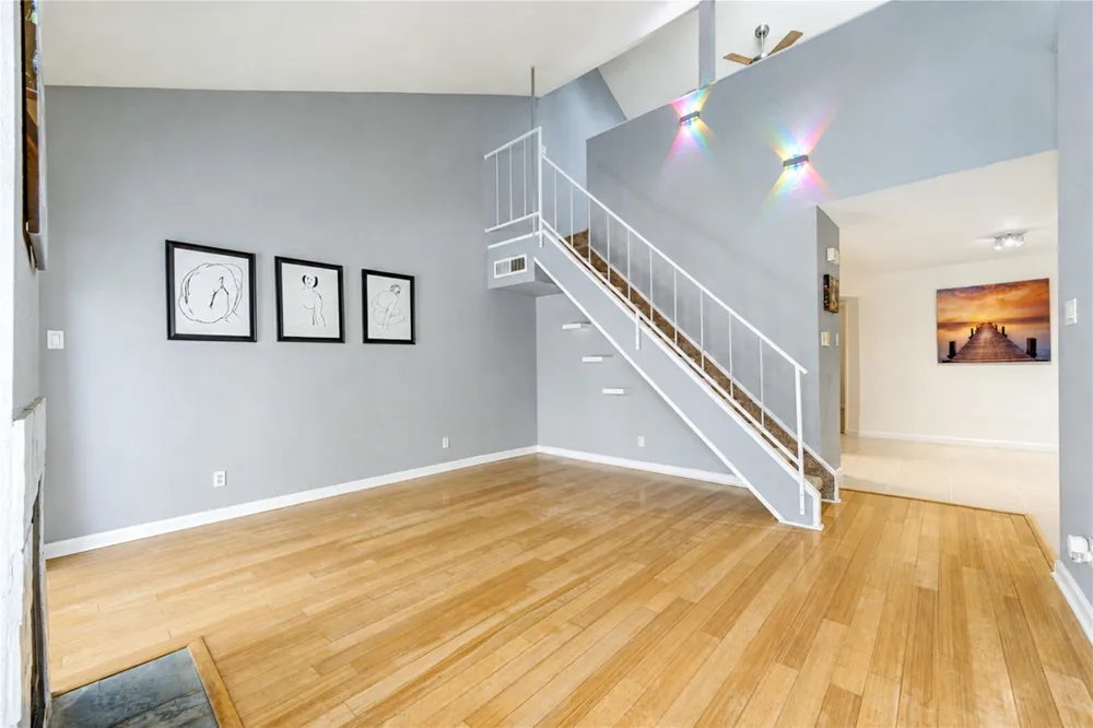 10811 Richmond Avenue #22 Houston, TX 77042