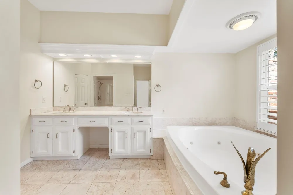 16014 Champion Drive Spring, TX 77379