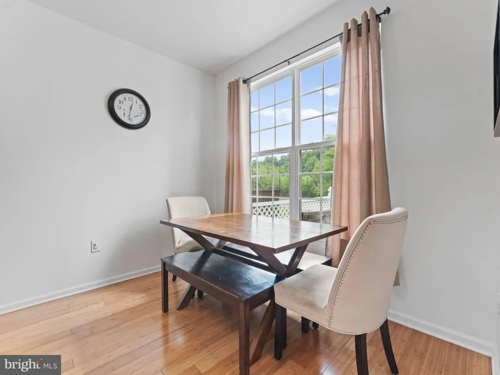 186 CHANCELLOR DRIVE Deptford, NJ 08096