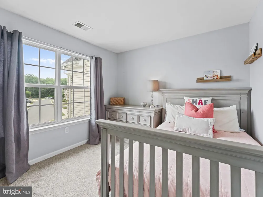 186 CHANCELLOR DRIVE Deptford, NJ 08096