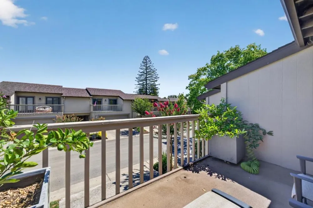 159 Altura Vista Vista Los Gatos, CA 95032
