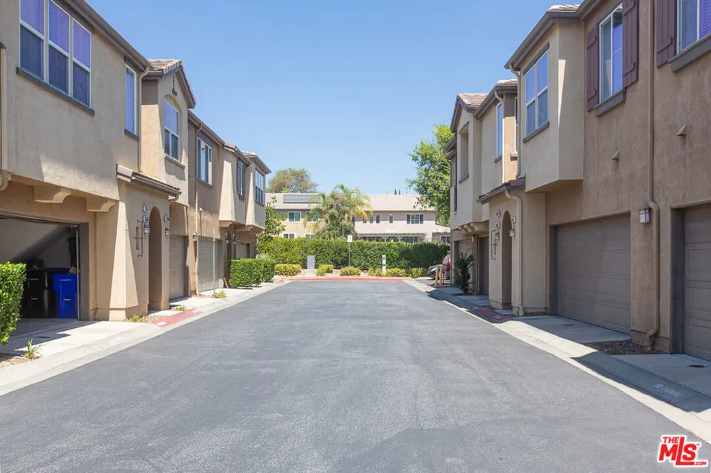 25554 Huxley Drive Stevenson Ranch, CA 91381