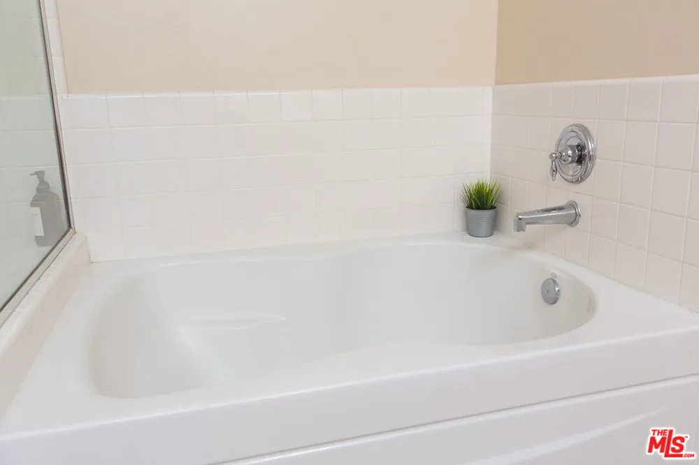 25554 Huxley Drive Stevenson Ranch, CA 91381