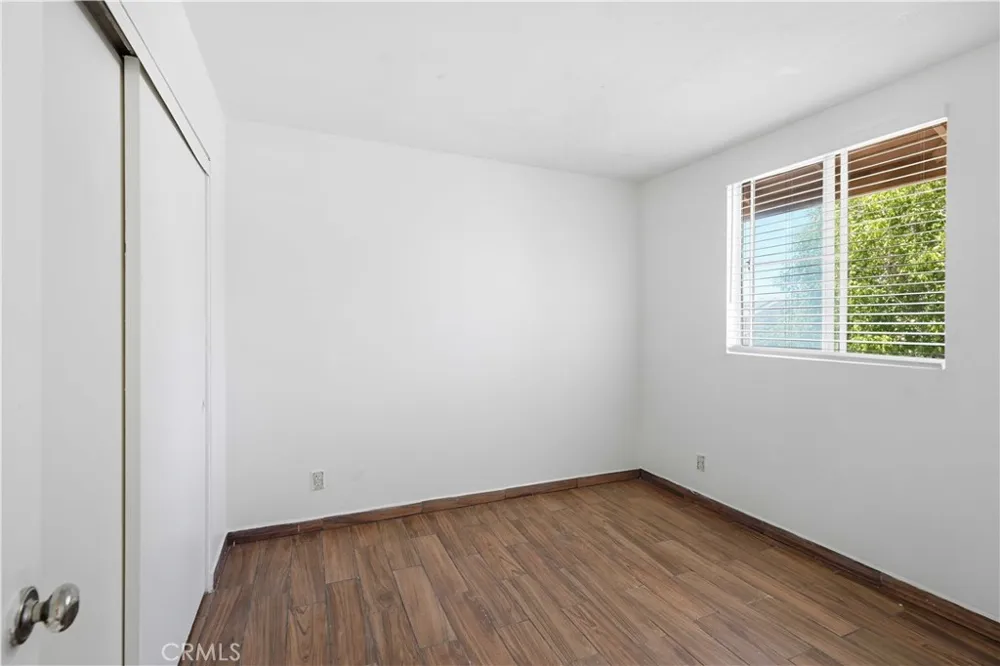 2614 W Newgrove Street Lancaster, CA 93536