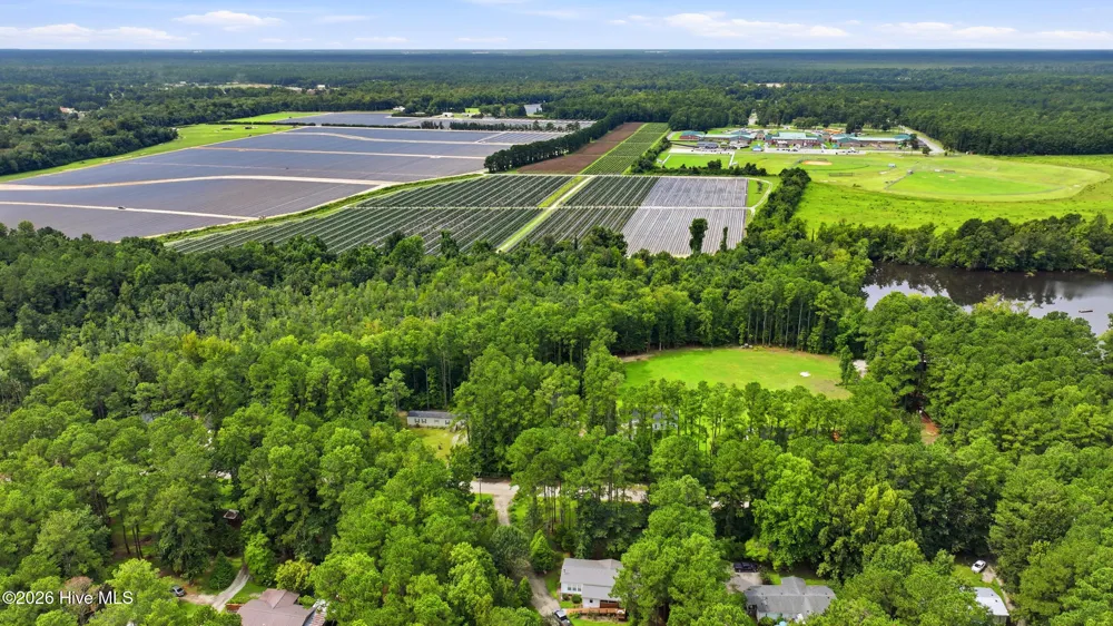 446 Pond Road Rocky Point, NC 28457