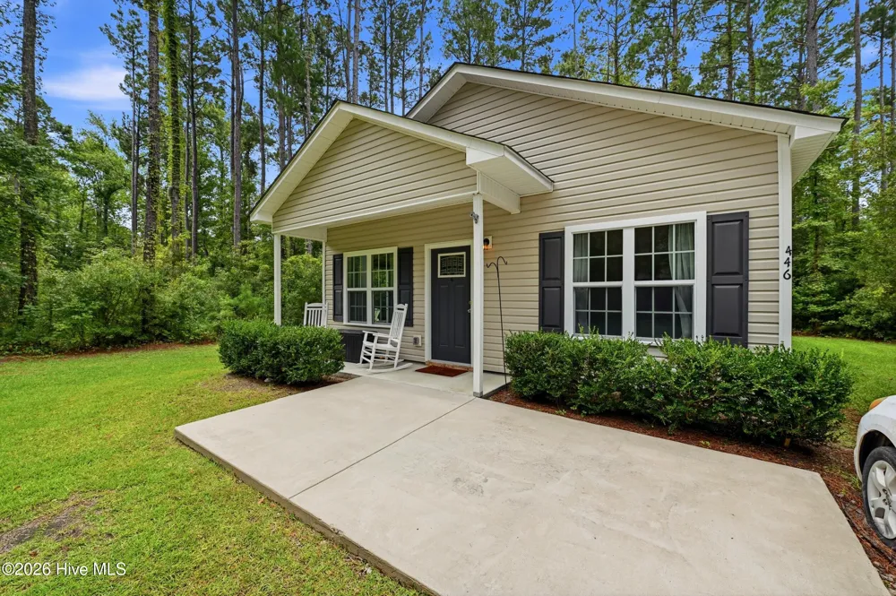 446 Pond Road Rocky Point, NC 28457
