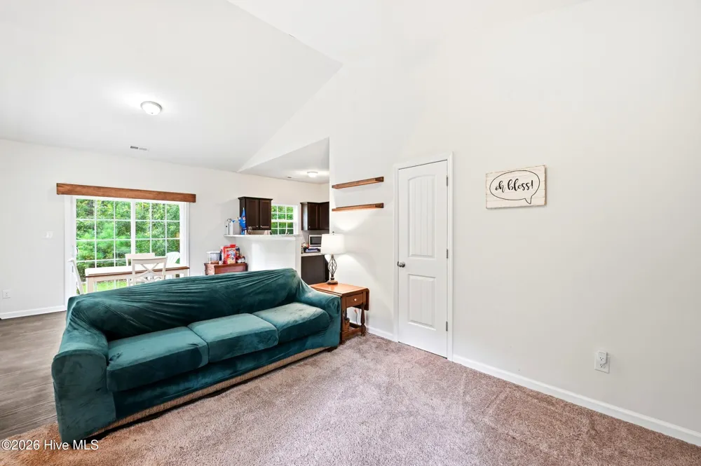 446 Pond Road Rocky Point, NC 28457