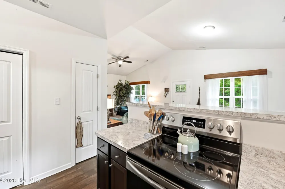446 Pond Road Rocky Point, NC 28457