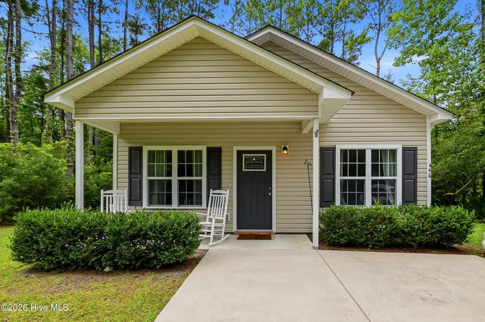 446 Pond Road Rocky Point, NC 28457