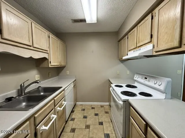 4914 Pin Oak Drive Wilmington, NC 28411