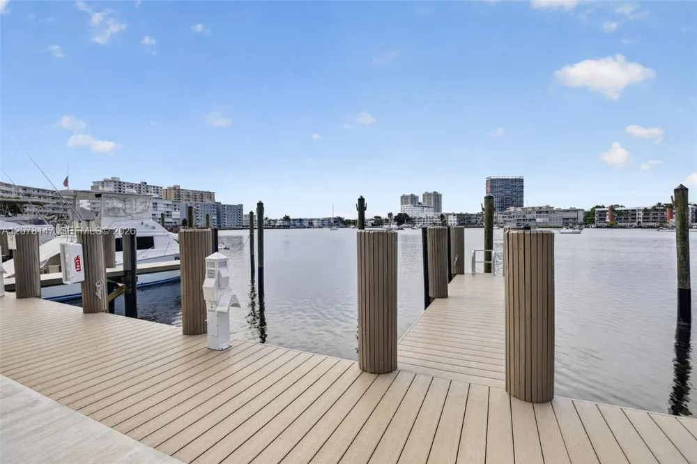 200 Golden Isles Dr #306 Hallandale Beach, FL 33009