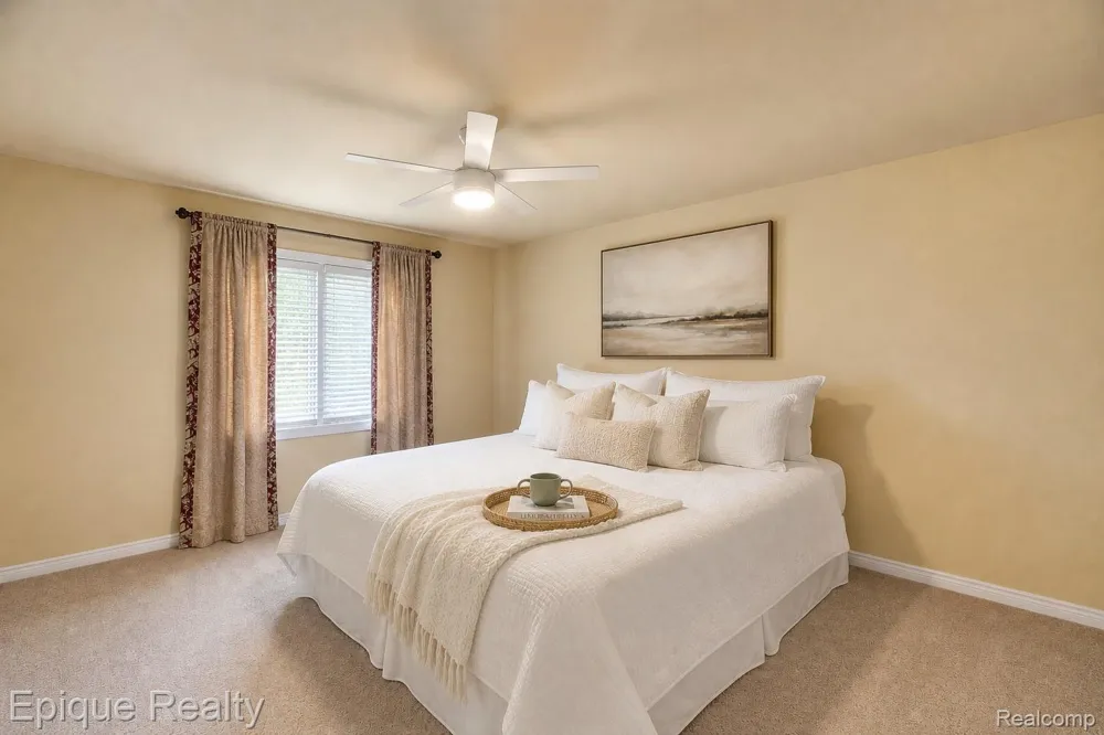 5675 Golf Pointe Drive Clarkston City, MI 48348