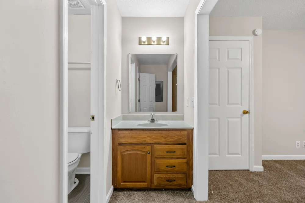 320 Lafayette Point Cir Clarksville, TN 37042
