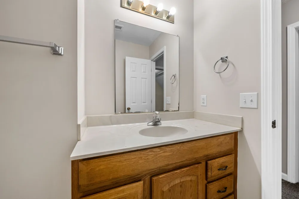 320 Lafayette Point Cir Clarksville, TN 37042