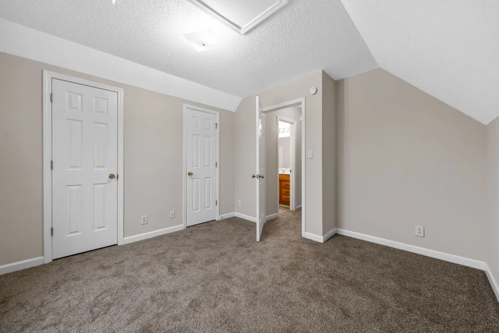 320 Lafayette Point Cir Clarksville, TN 37042