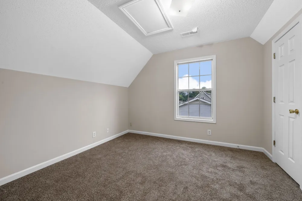 320 Lafayette Point Cir Clarksville, TN 37042