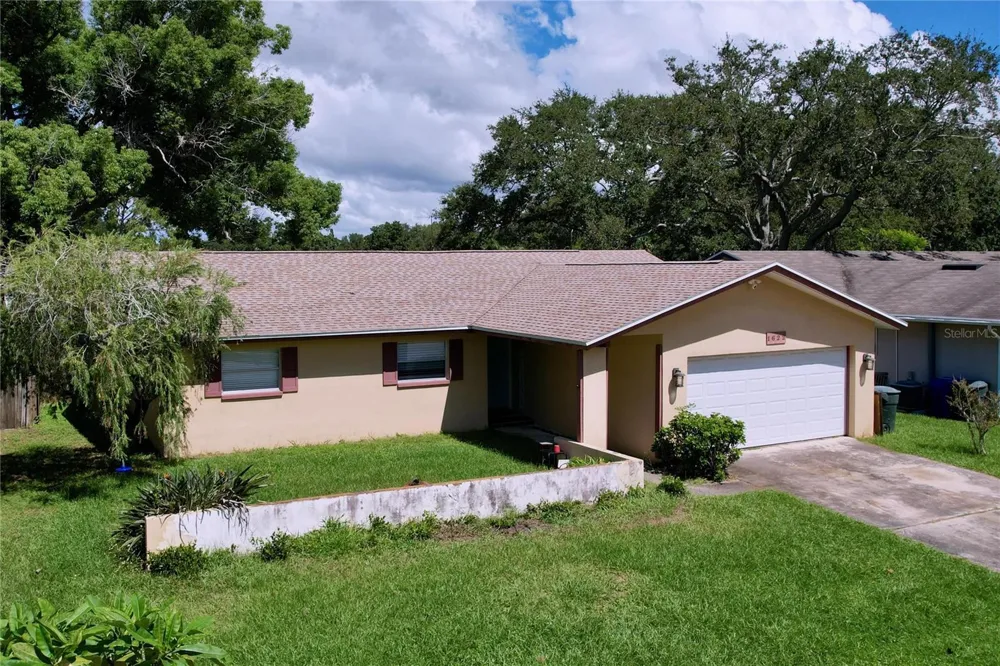 1622 DALE CIRCLE S Dunedin, FL 34698