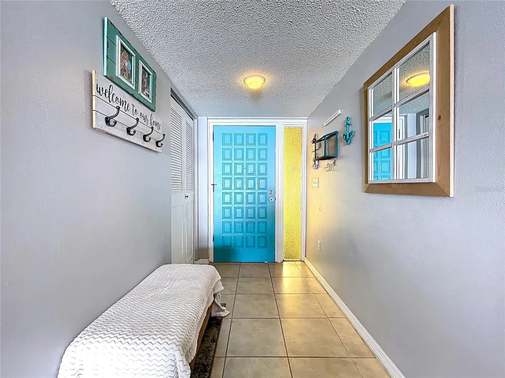 1622 DALE CIRCLE S Dunedin, FL 34698