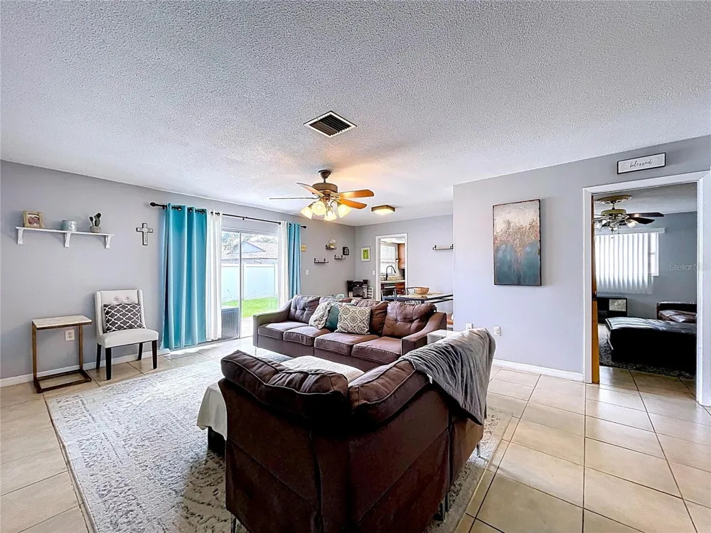 1622 DALE CIRCLE S Dunedin, FL 34698