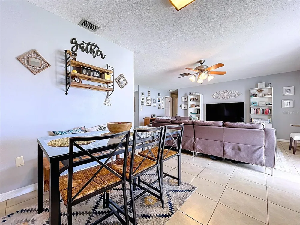 1622 DALE CIRCLE S Dunedin, FL 34698