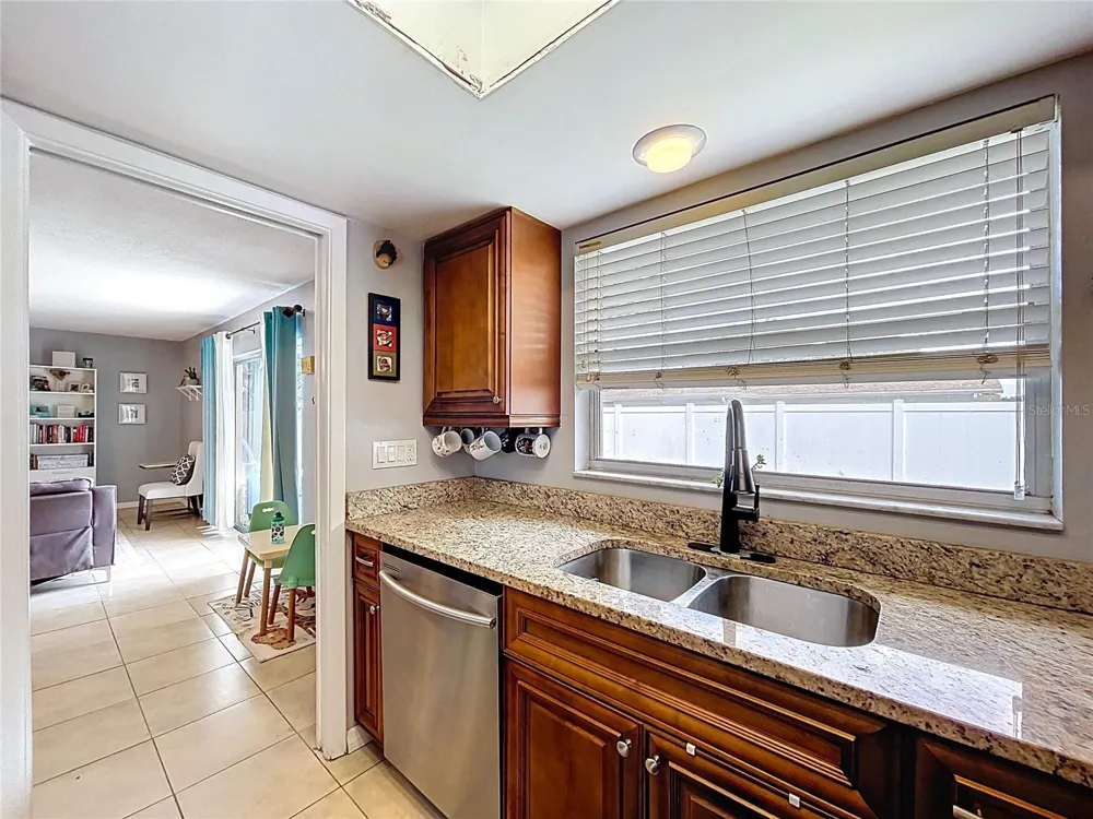 1622 DALE CIRCLE S Dunedin, FL 34698