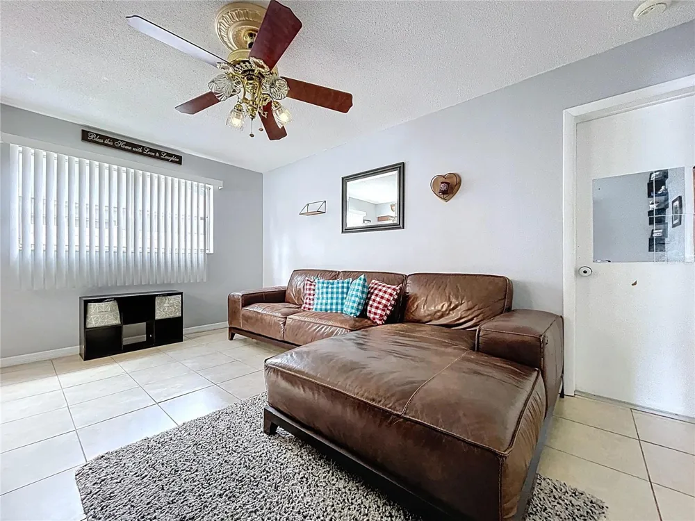1622 DALE CIRCLE S Dunedin, FL 34698