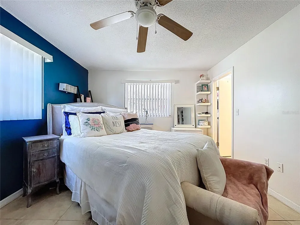 1622 DALE CIRCLE S Dunedin, FL 34698