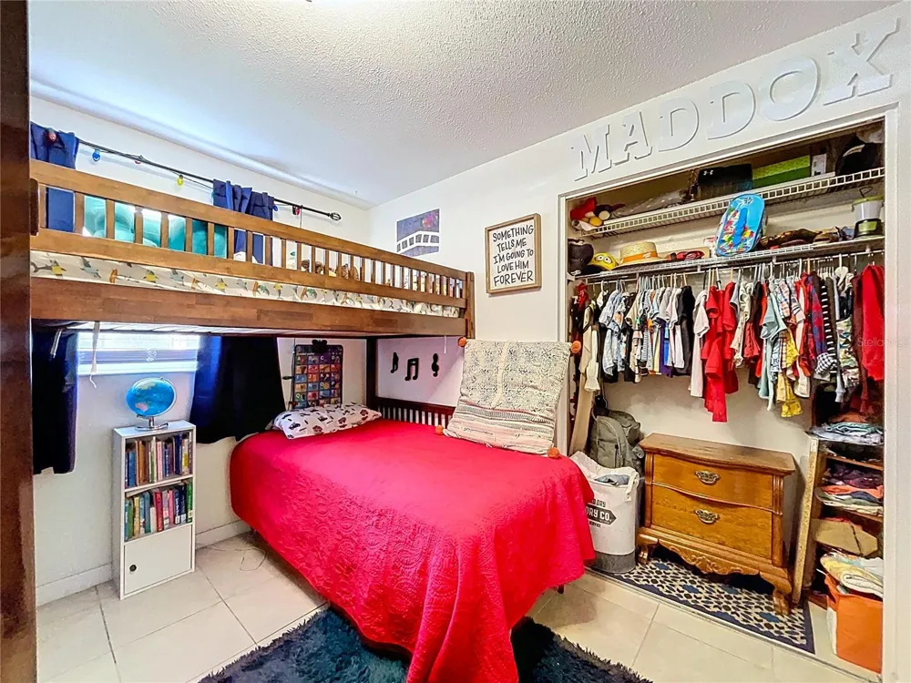 1622 DALE CIRCLE S Dunedin, FL 34698