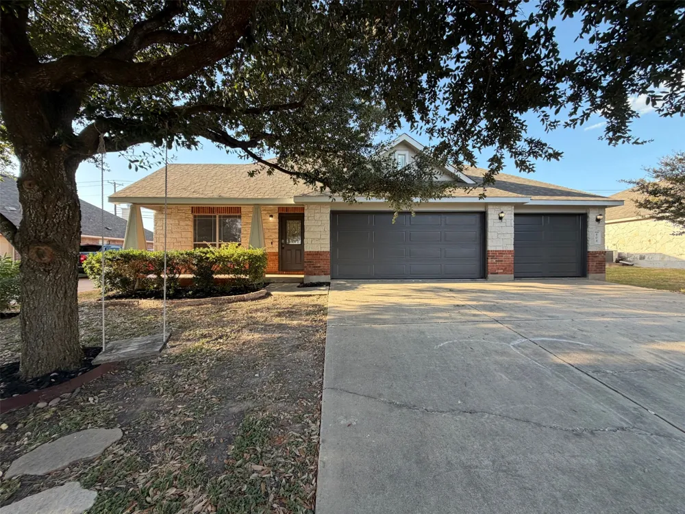 404 Timothy John Drive Pflugerville, TX 78660