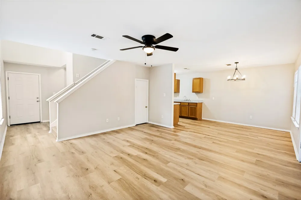 945 Sagewood Trail San Marcos, TX 78666