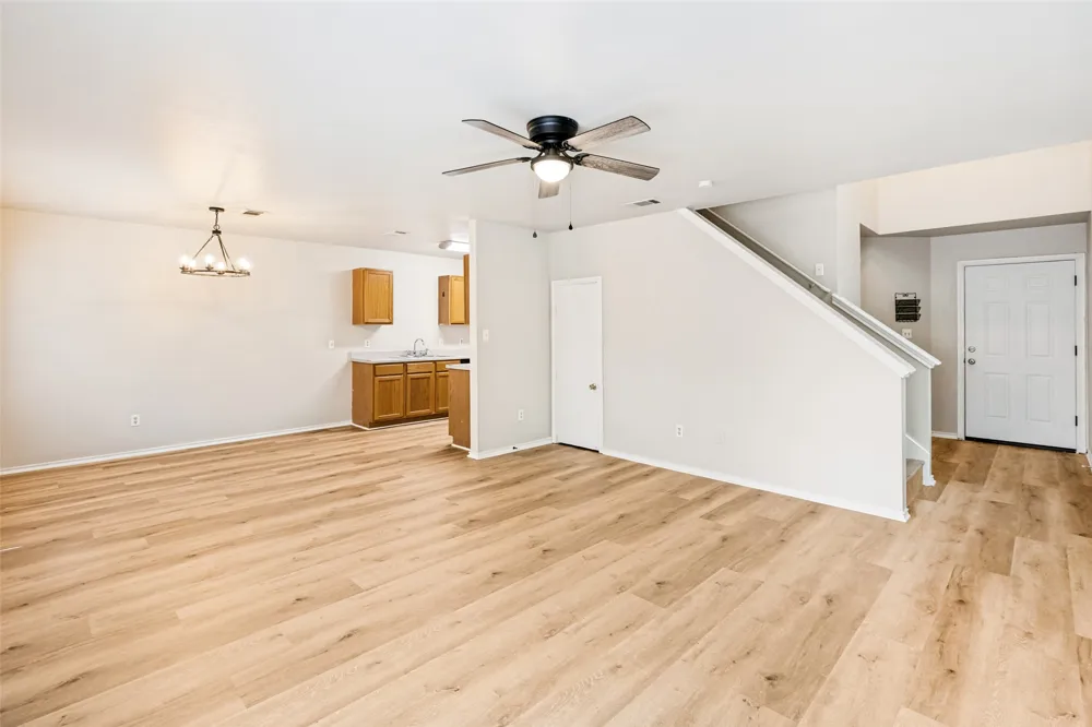 945 Sagewood Trail San Marcos, TX 78666