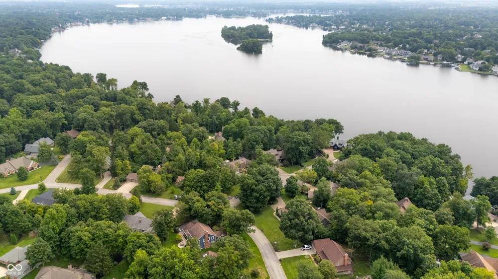 10707 Compass Court Indianapolis, IN 46256